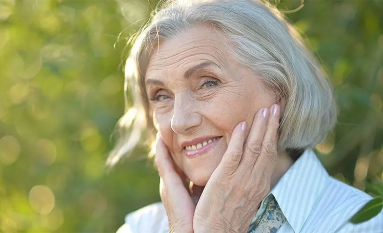 Tips for Elderly Skin Care